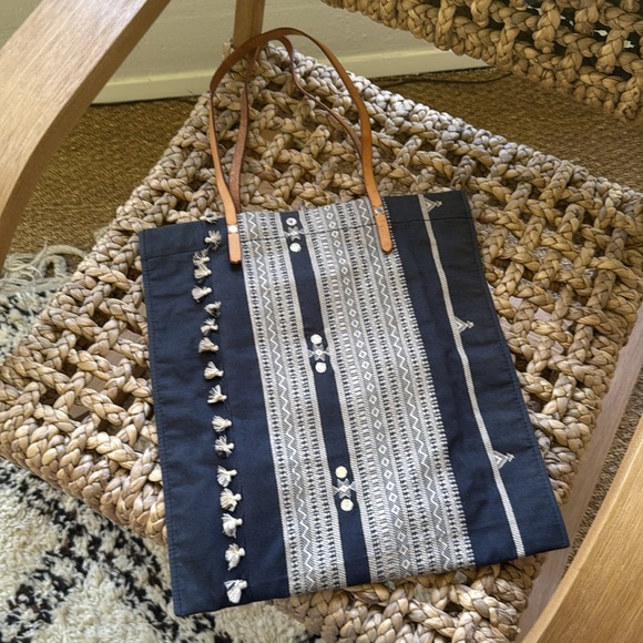 Madewell Embroidered Black and Tan Tote Bag - Picture 3 of 7